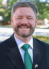 Kyle A. Maclauchlan headshot