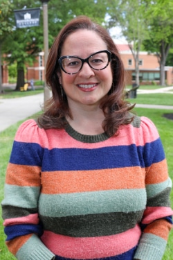Headshot of Dr. Lauren Bell