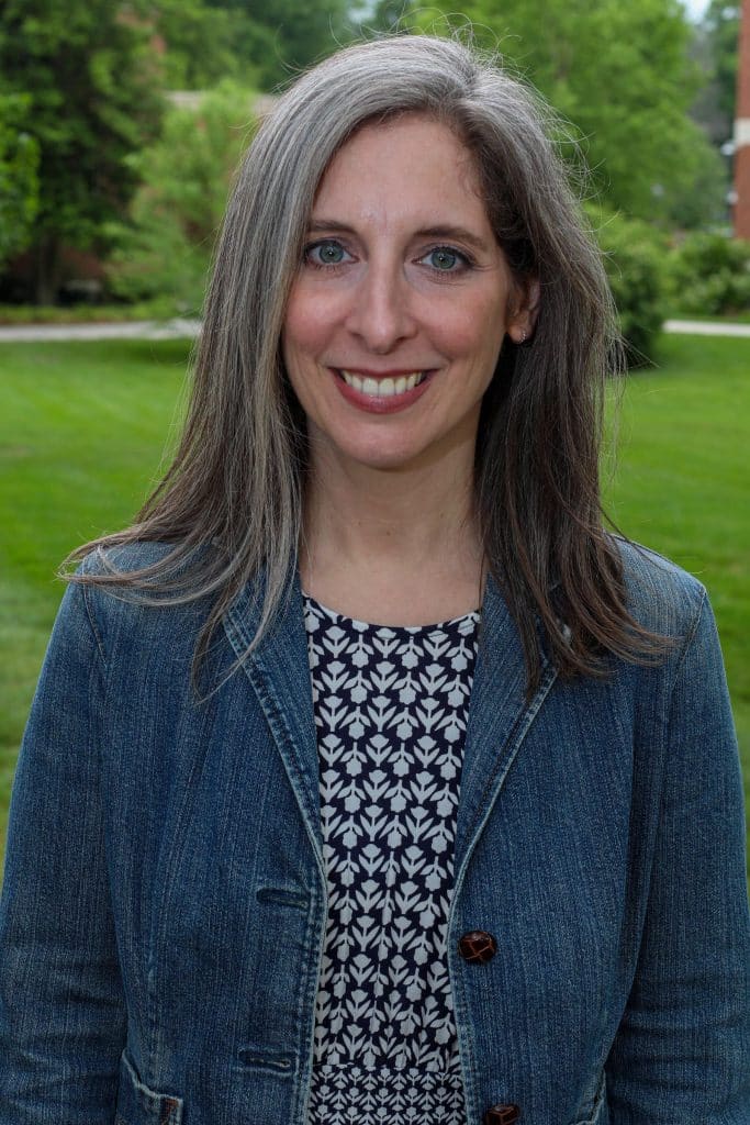 Marisa Cull headshot