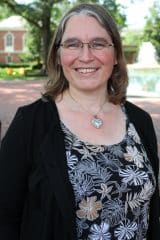 Carrie Noonan Headshot