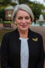 Rhonda Toussaint headshot