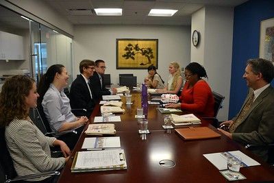 Students in the Tomadachi program