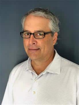 A headshot of Randy Weis