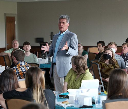 Prof. Schreiner Addresses the 2021 SURF Luncheon